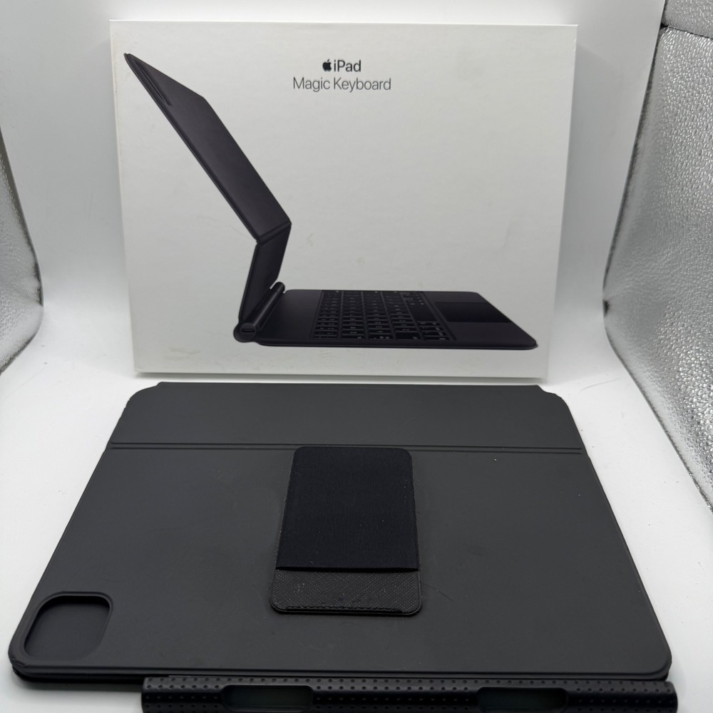 Apple Magic Keyboard iPad Pro 11 & Air 4/5 Black MXQT2LL/A A2261 Trackpad